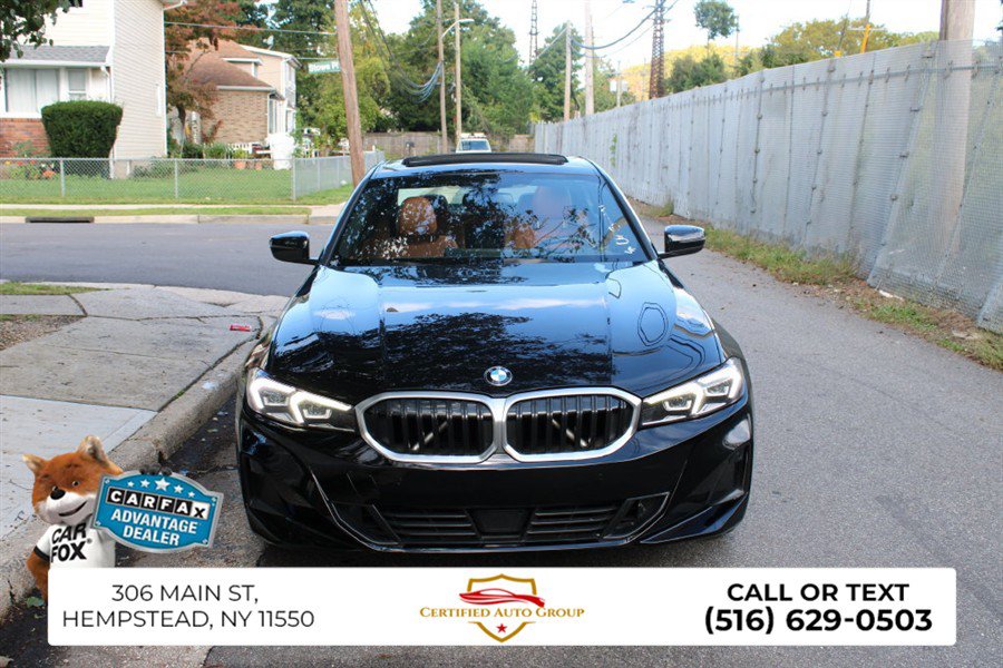 Used 2025 BMW 330i Sedan RWD image 2