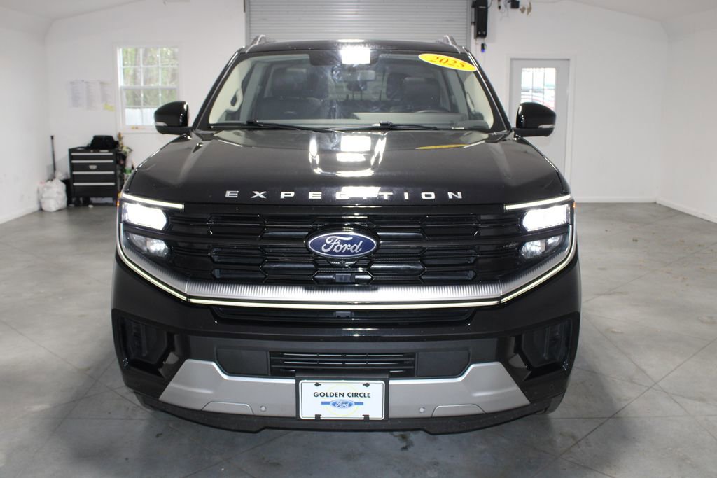 Used 2025 Ford Expedition Platinum image 62