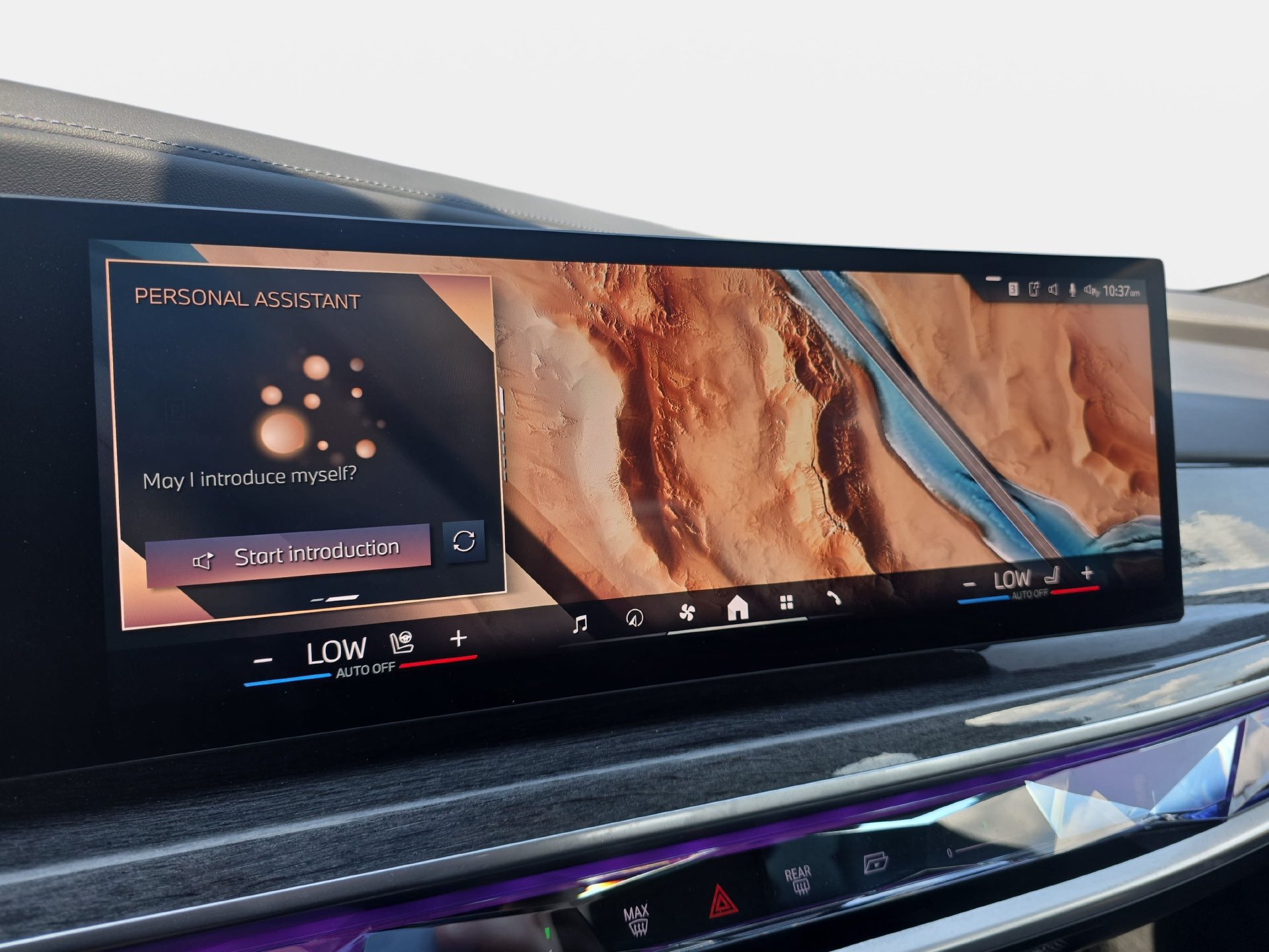 Used 2025 BMW 740i RWD image 21