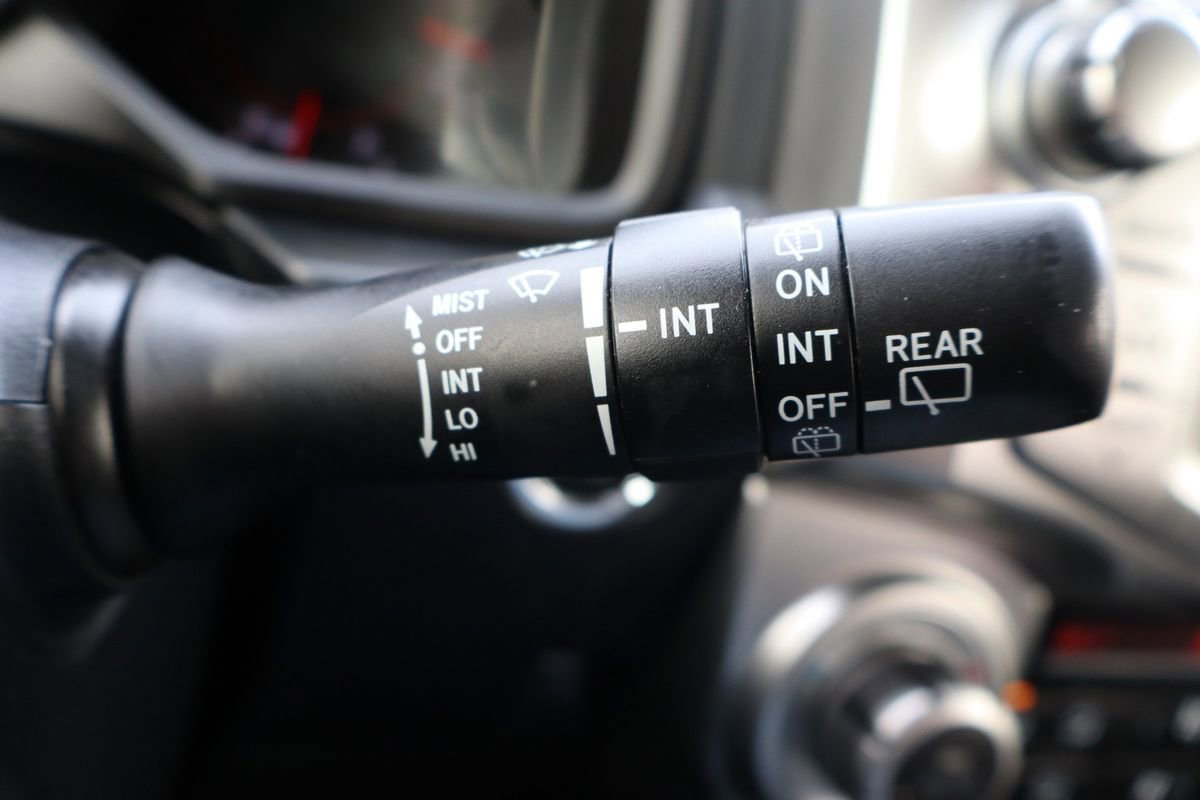 Used 2012 Toyota 4Runner Limited image 33