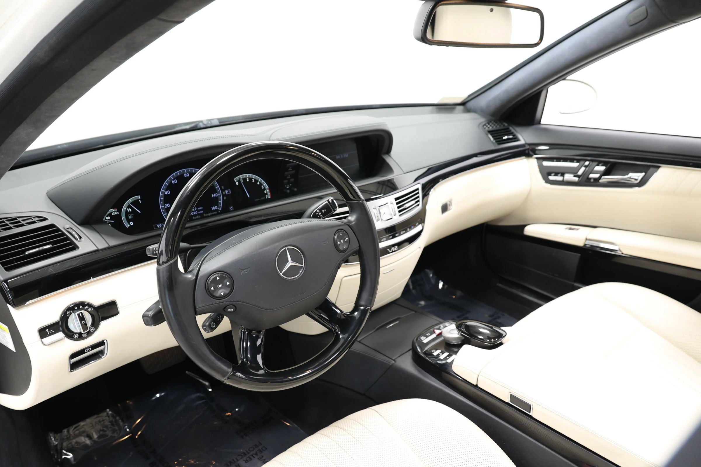 Used 2008 Mercedes-Benz S 600 image 2