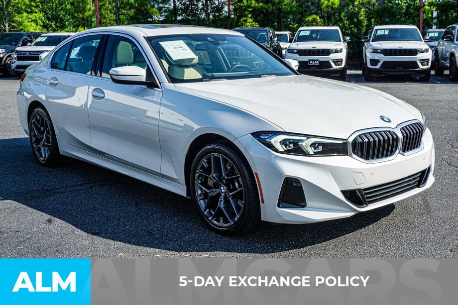 Used 2025 BMW 330i Sedan RWD image 3