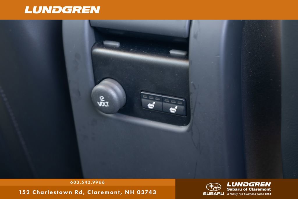 Used 2017 Volvo V60 T5 Premier w/ Convenience Package image 19