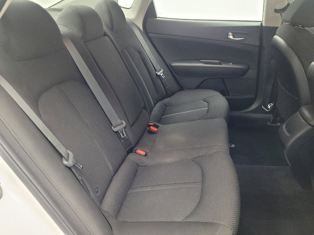 Used 2020 Kia Optima LX image 19