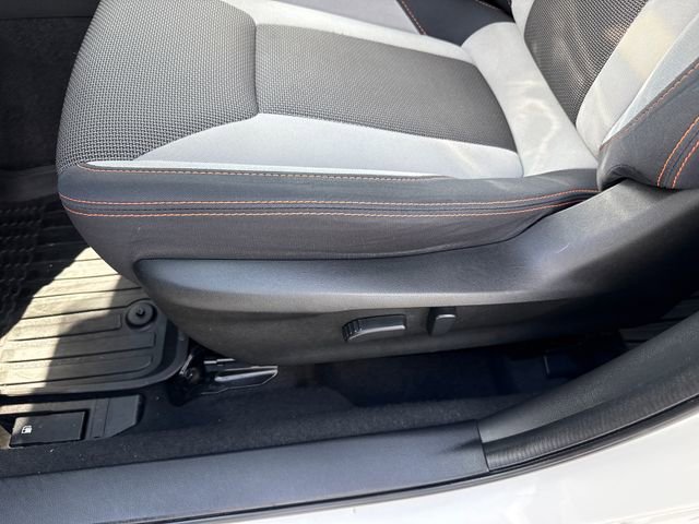 Used 2021 Subaru Crosstrek 2.0i Premium w/ Moonroof Package image 11