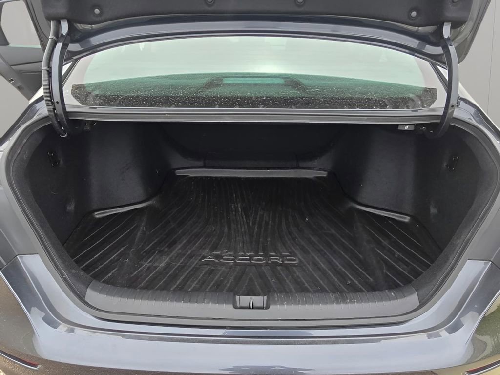 Used 2025 Honda Accord LX image 10