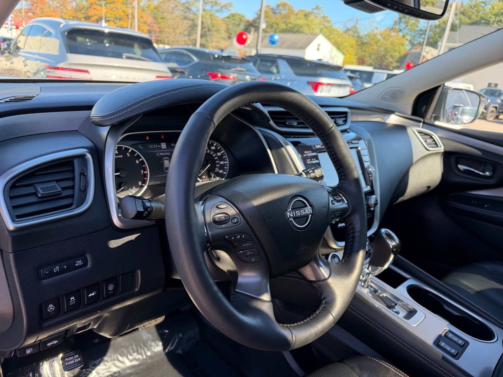 Used 2023 Nissan Murano SL w/ SL Moonroof Package AWD/4WD image 10