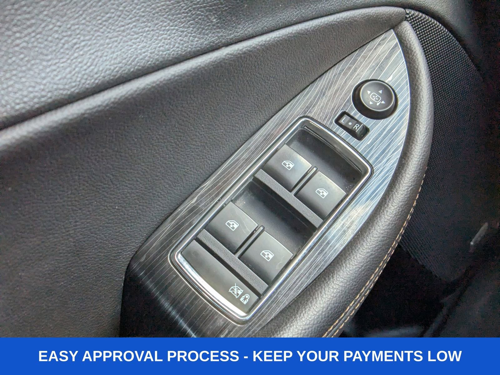 Used 2017 Chevrolet Impala LT w/ Leather Package image 35