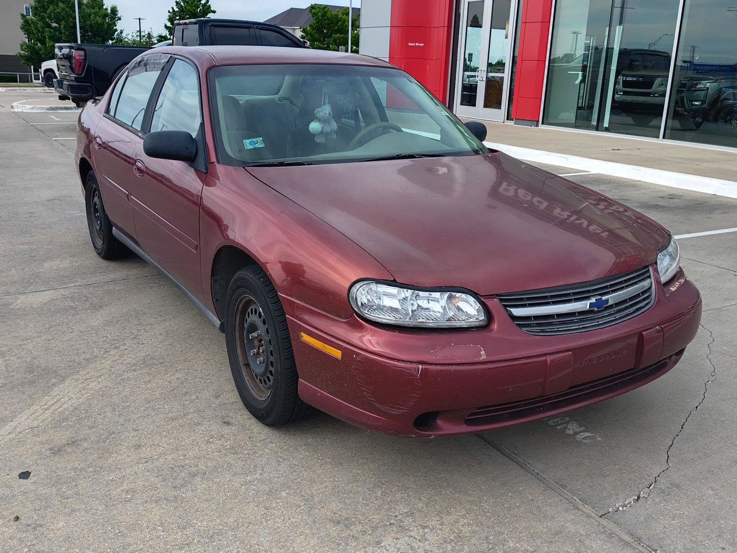 Used 2003 Chevrolet Malibu V6 w/ Preferred Equipment Group 1 FWD image 4