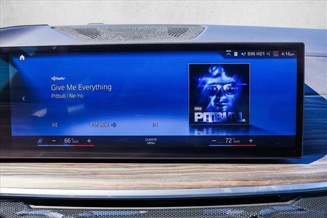 Used 2023 BMW X7 xDrive40i AWD/4WD image 17