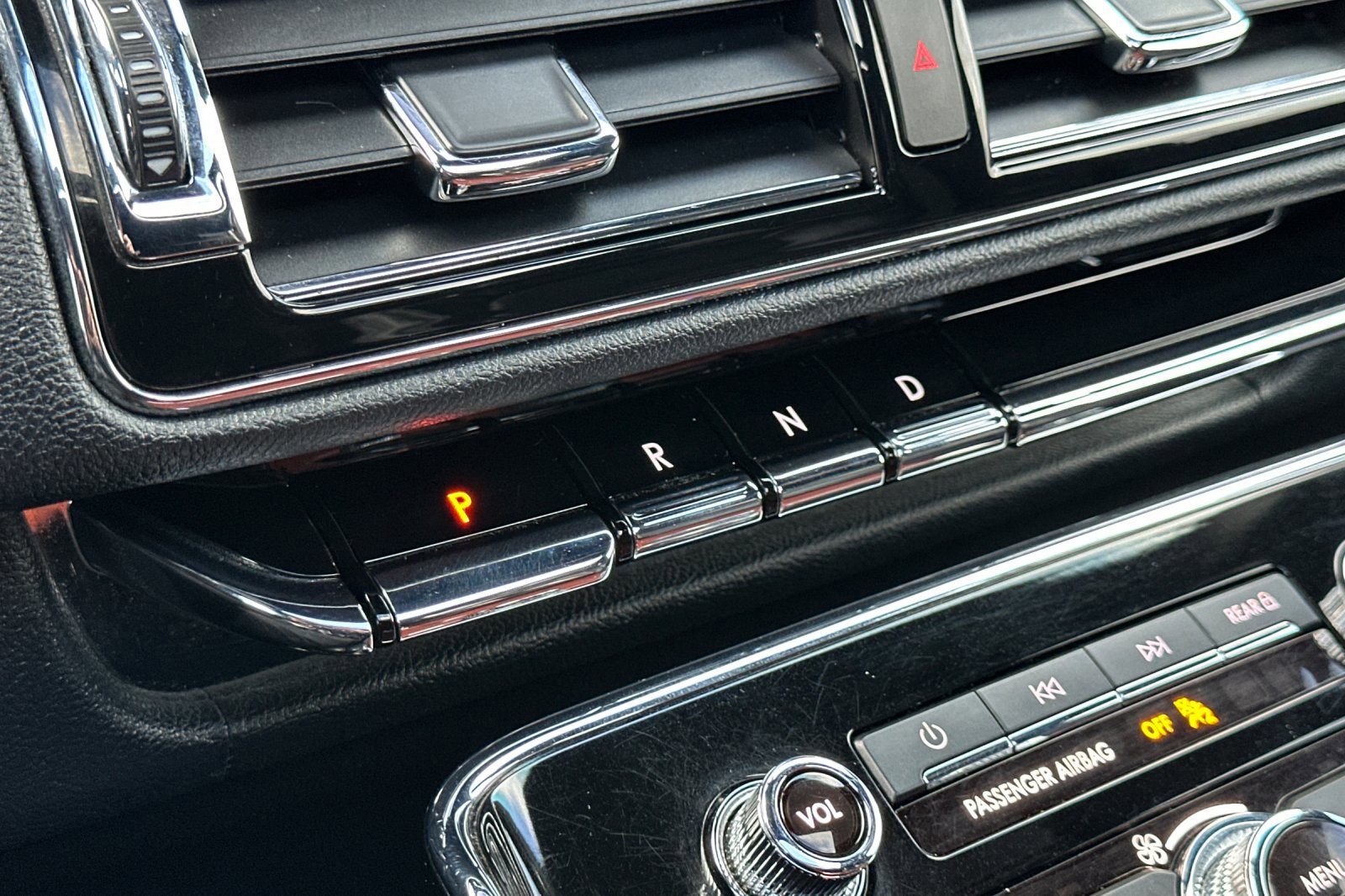 Used 2022 Lincoln Navigator Reserve image 35