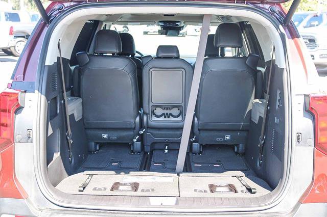 Used 2025 Kia Carnival SX image 25
