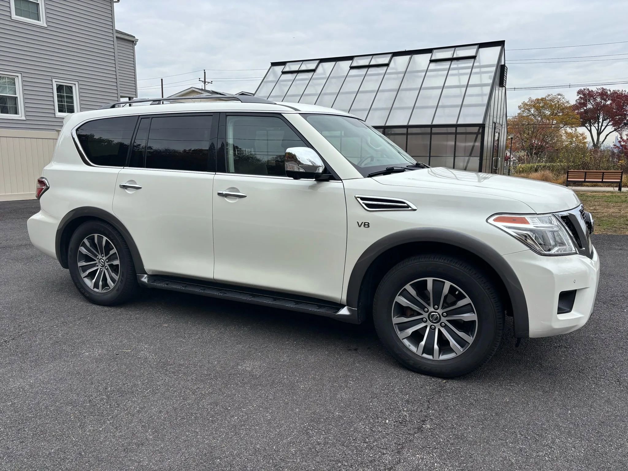 Used 2019 Nissan Armada SL w/ Premium Package image 11