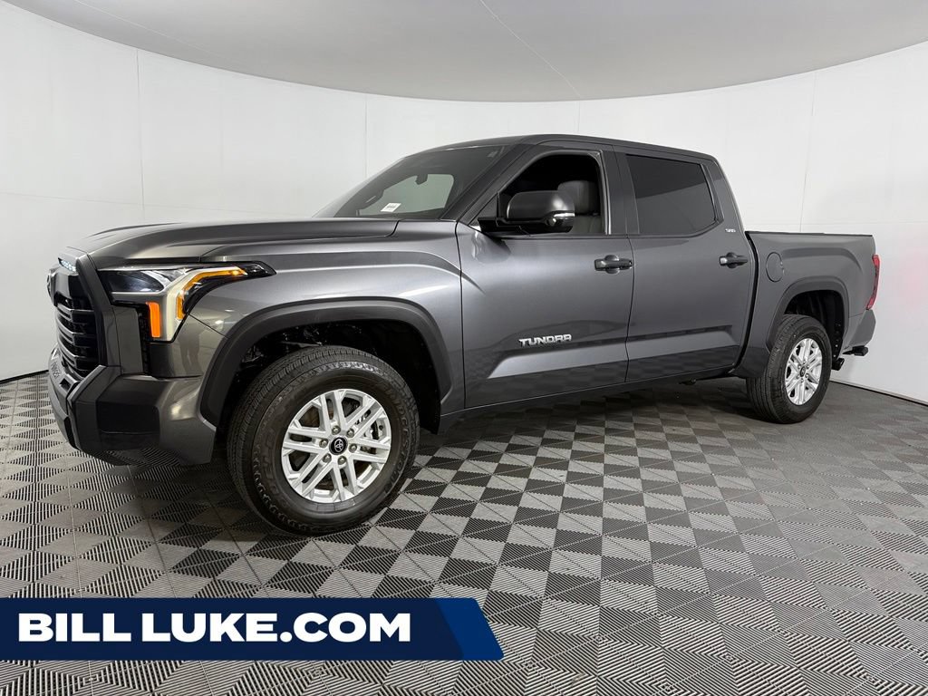 Used 2025 Toyota Tundra SR5 w/ SR5 Convenience Package AWD/4WD image 1