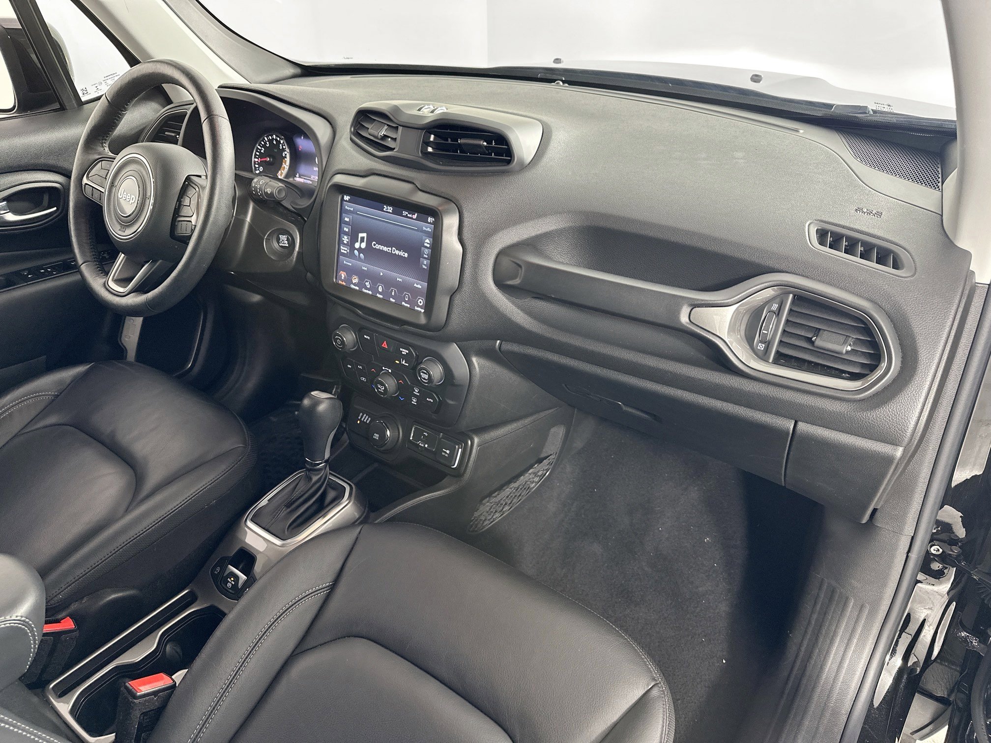 Used 2022 Jeep Renegade Limited image 28
