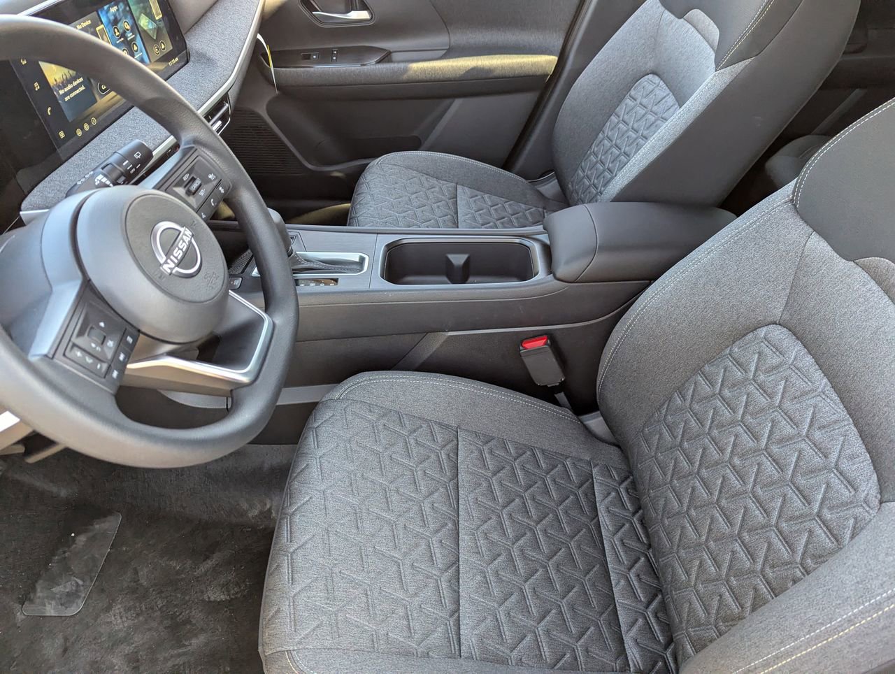 New 2026 Nissan Kicks SV image 13