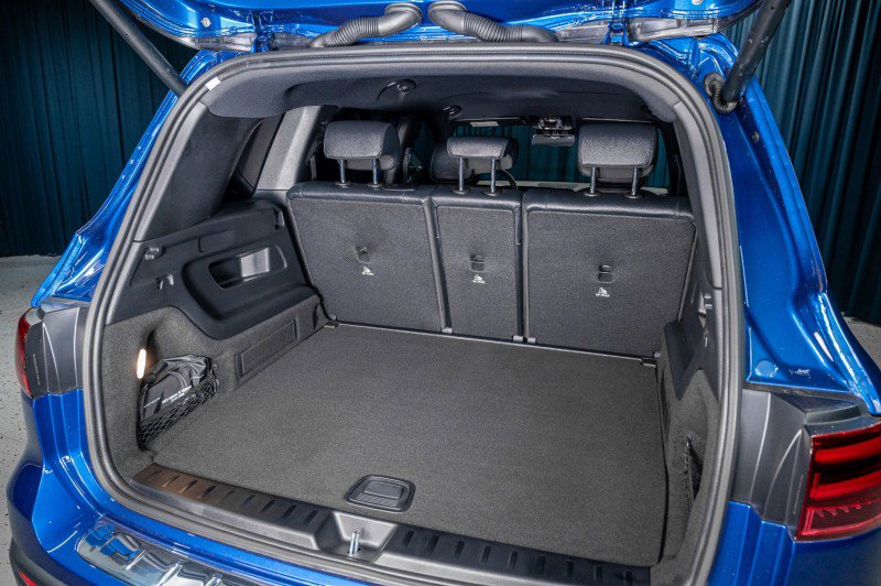 New 2025 Mercedes-Benz EQB 300 4MATIC image 6