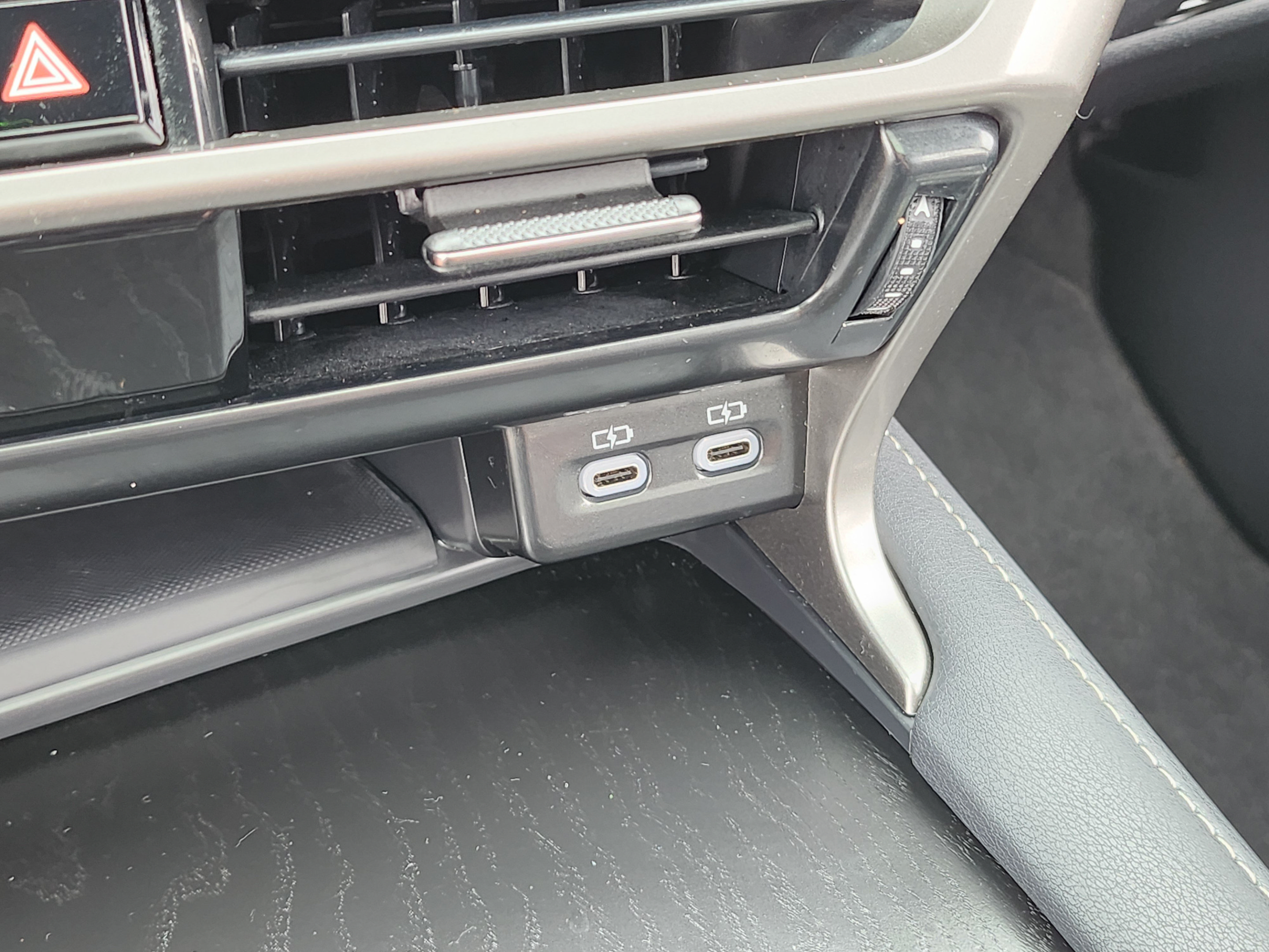 Certified 2024 Lexus RX 350 Premium w/ Convenience Package FWD image 16