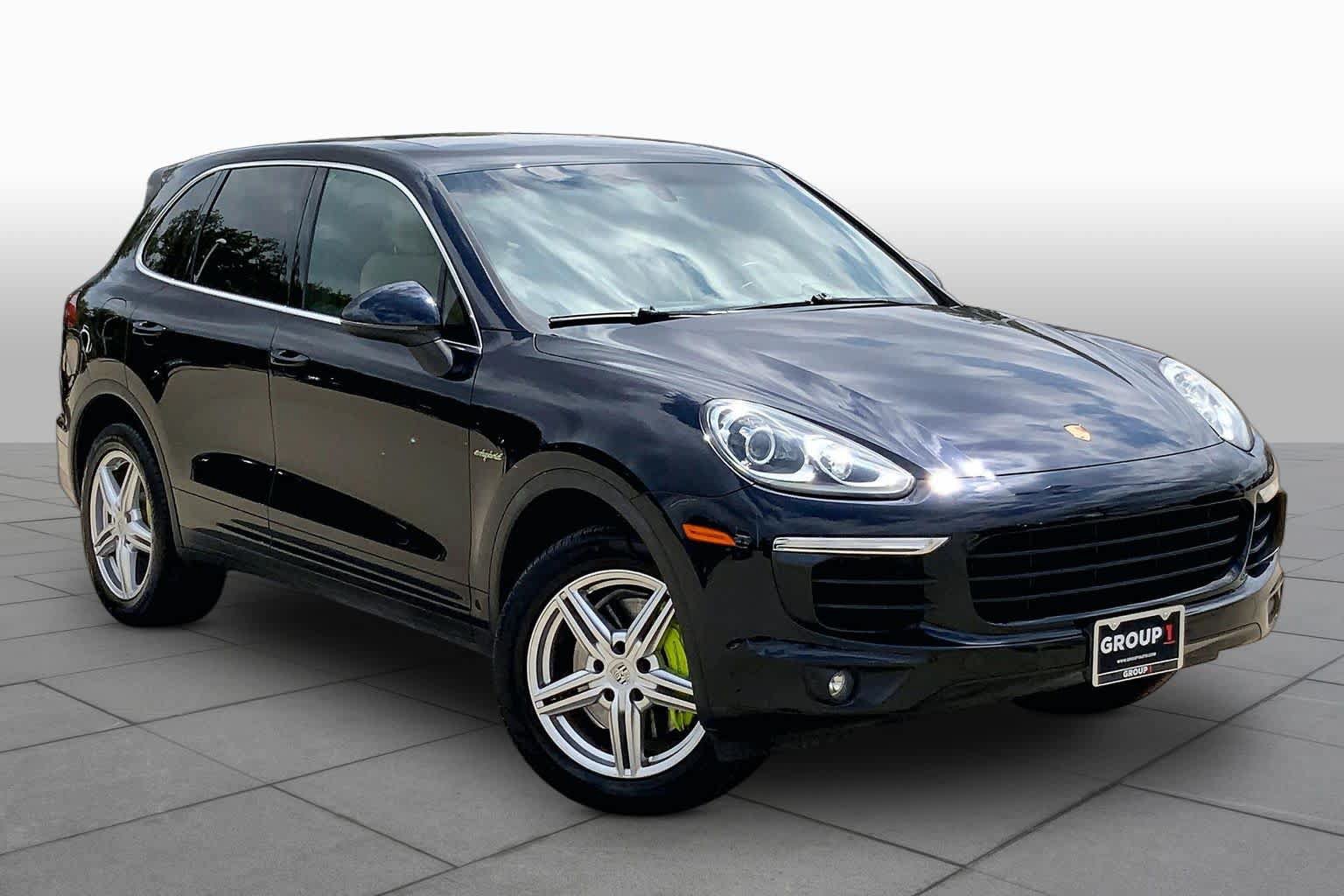 Used 2018 Porsche Cayenne S AWD/4WD image 3