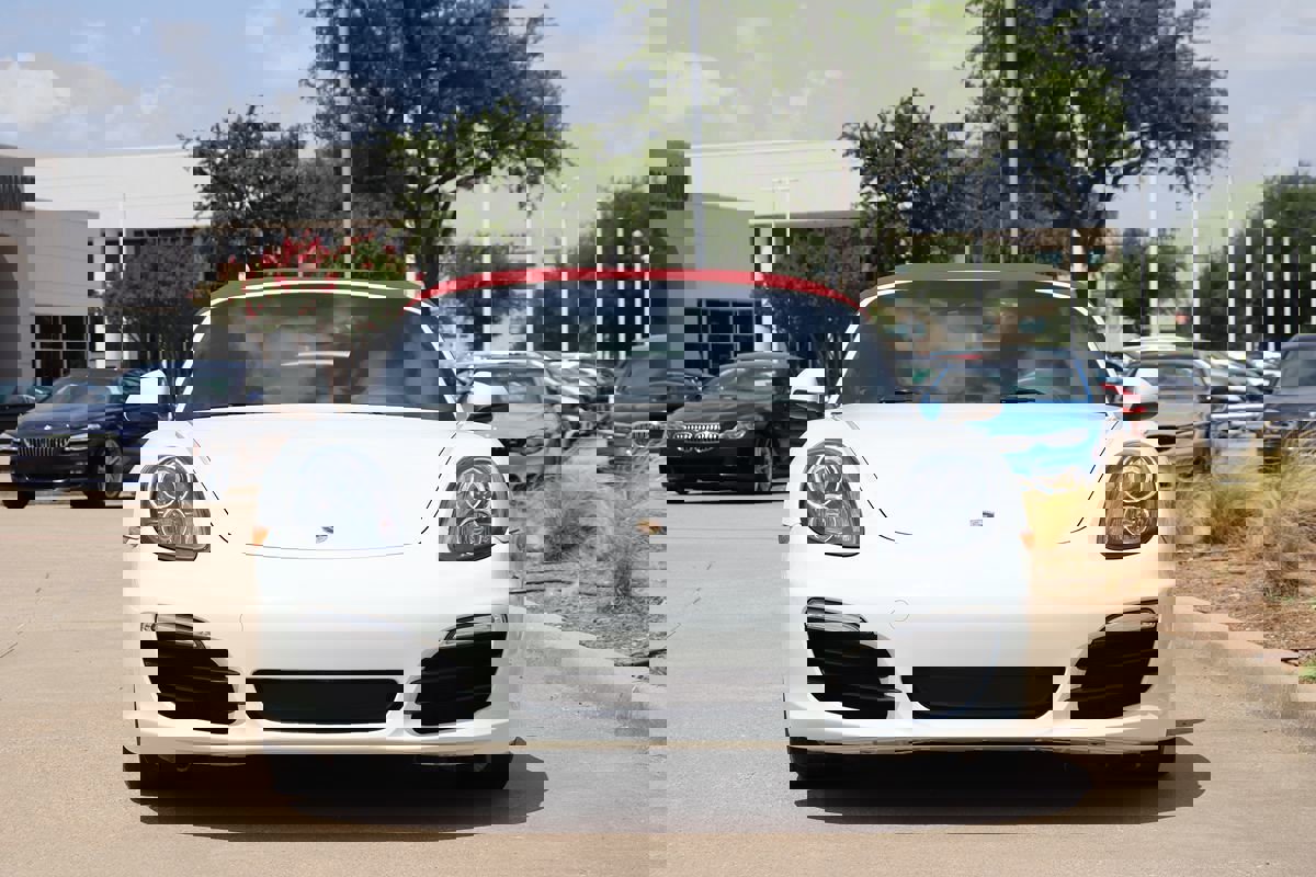 Used 2016 Porsche Boxster S image 3