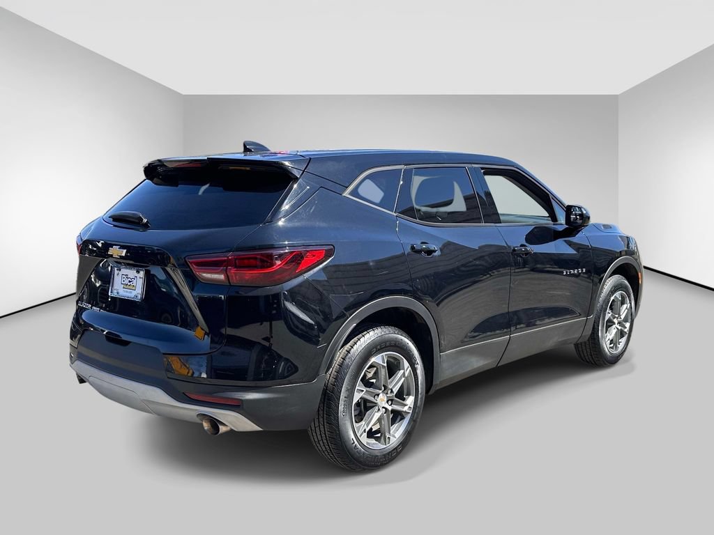 Certified 2023 Chevrolet Blazer LT w/ LPO, Cargo Package AWD/4WD image 5