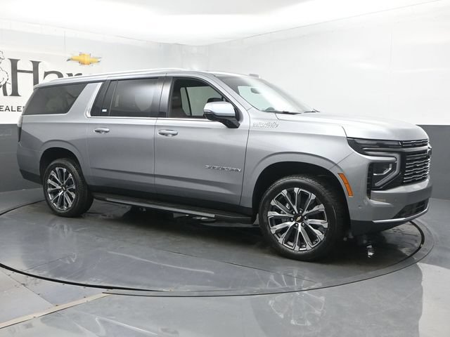 New 2026 Chevrolet Suburban High Country w/ Sun And Tow Package AWD/4WD image 6