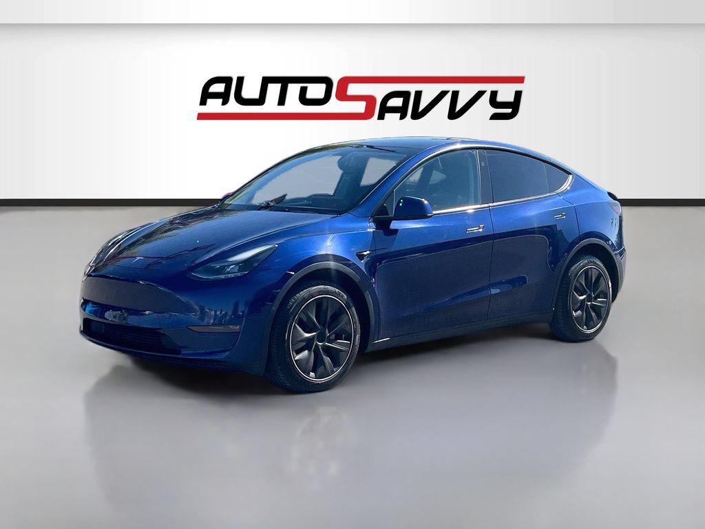 Used 2023 Tesla Model Y Long Range AWD/4WD image 3