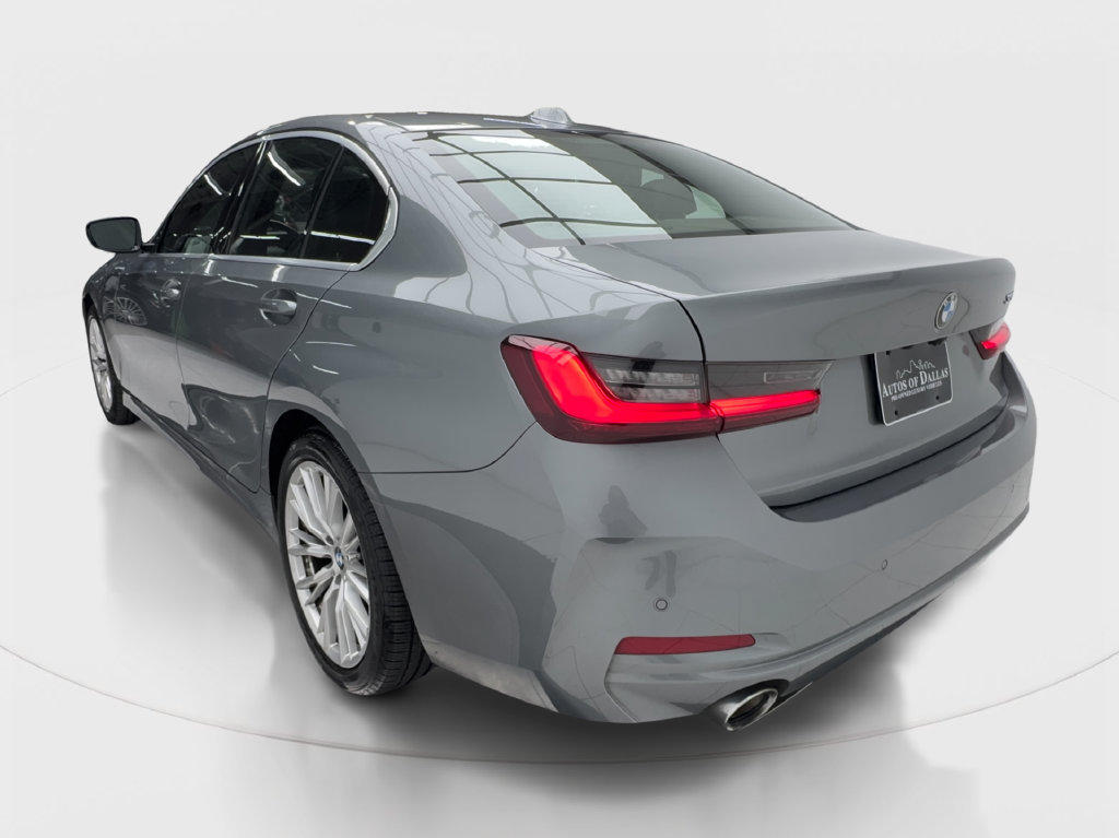 Used 2023 BMW 330i Sedan w/ Convenience Package RWD image 11