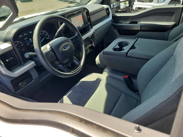 Certified 2025 Ford F250 XLT AWD/4WD image 3