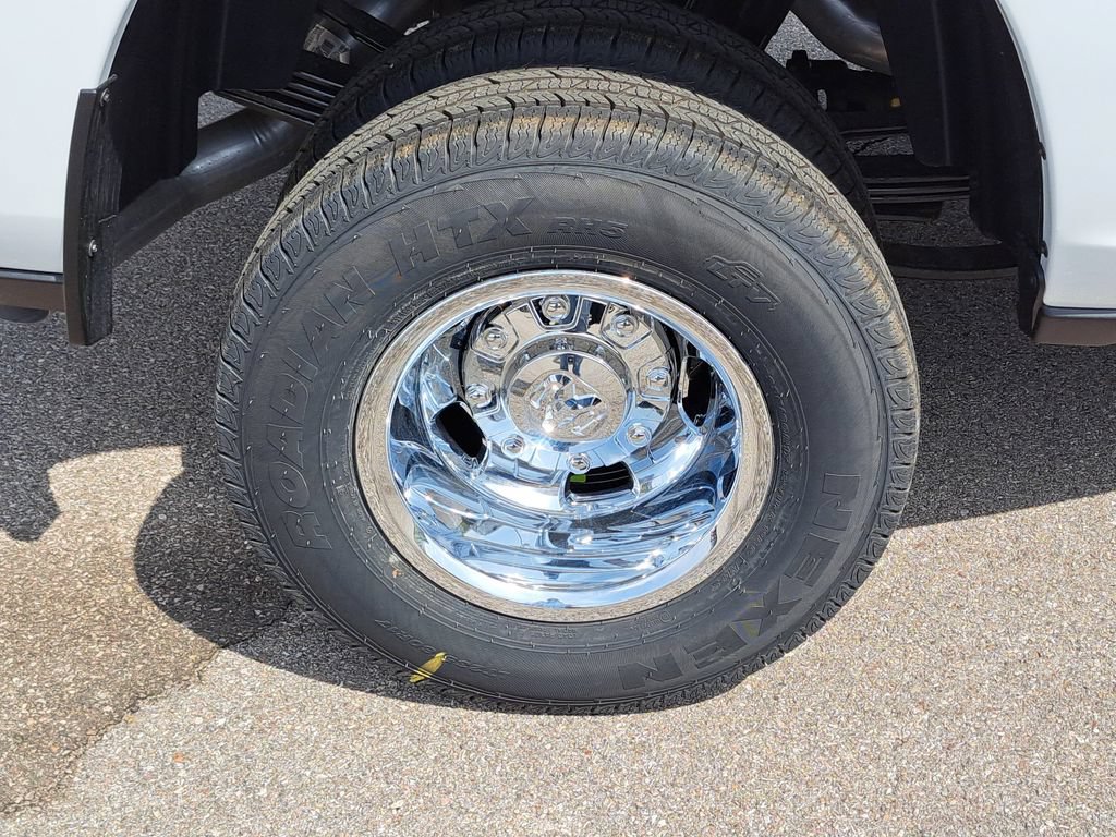 New 2026 RAM 3500 Tradesman AWD/4WD image 5