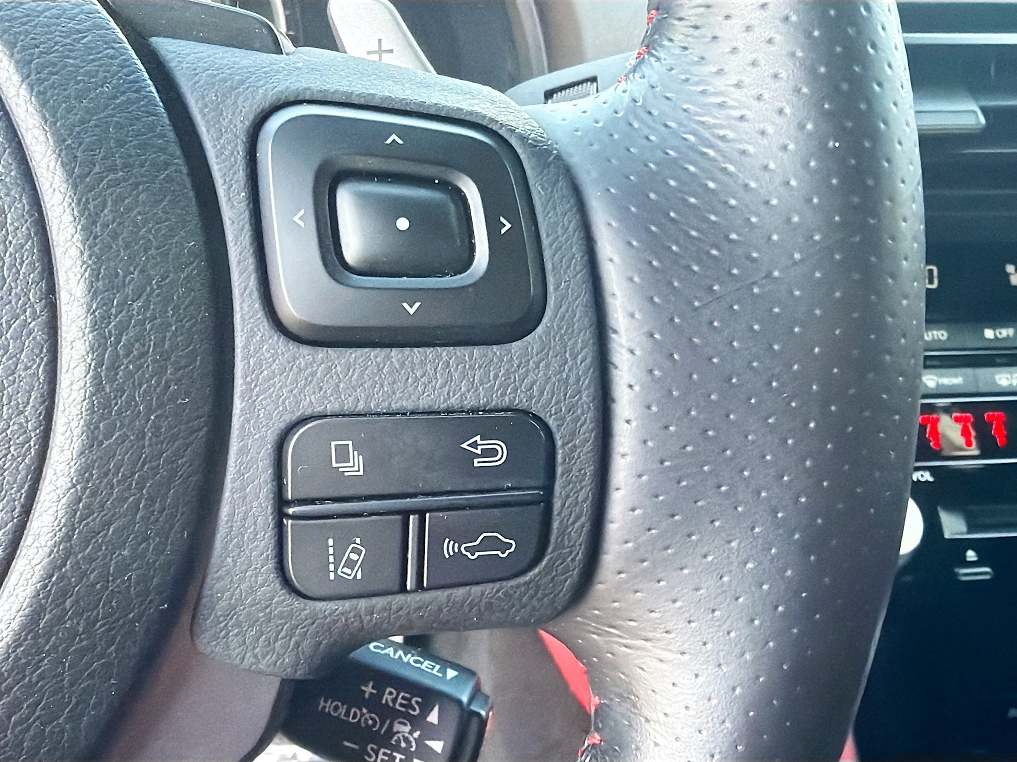 Used 2024 Lexus IS 350 F Sport RWD image 37