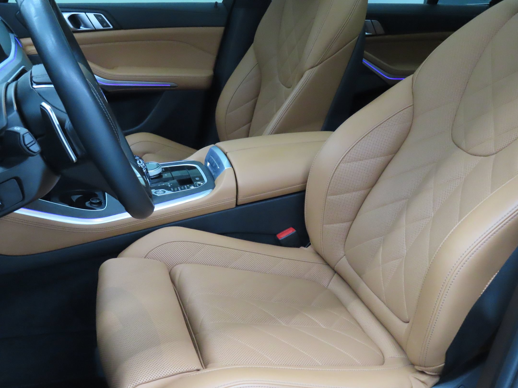 Used 2023 BMW X5 xDrive40i w/ Premium Package AWD/4WD image 11