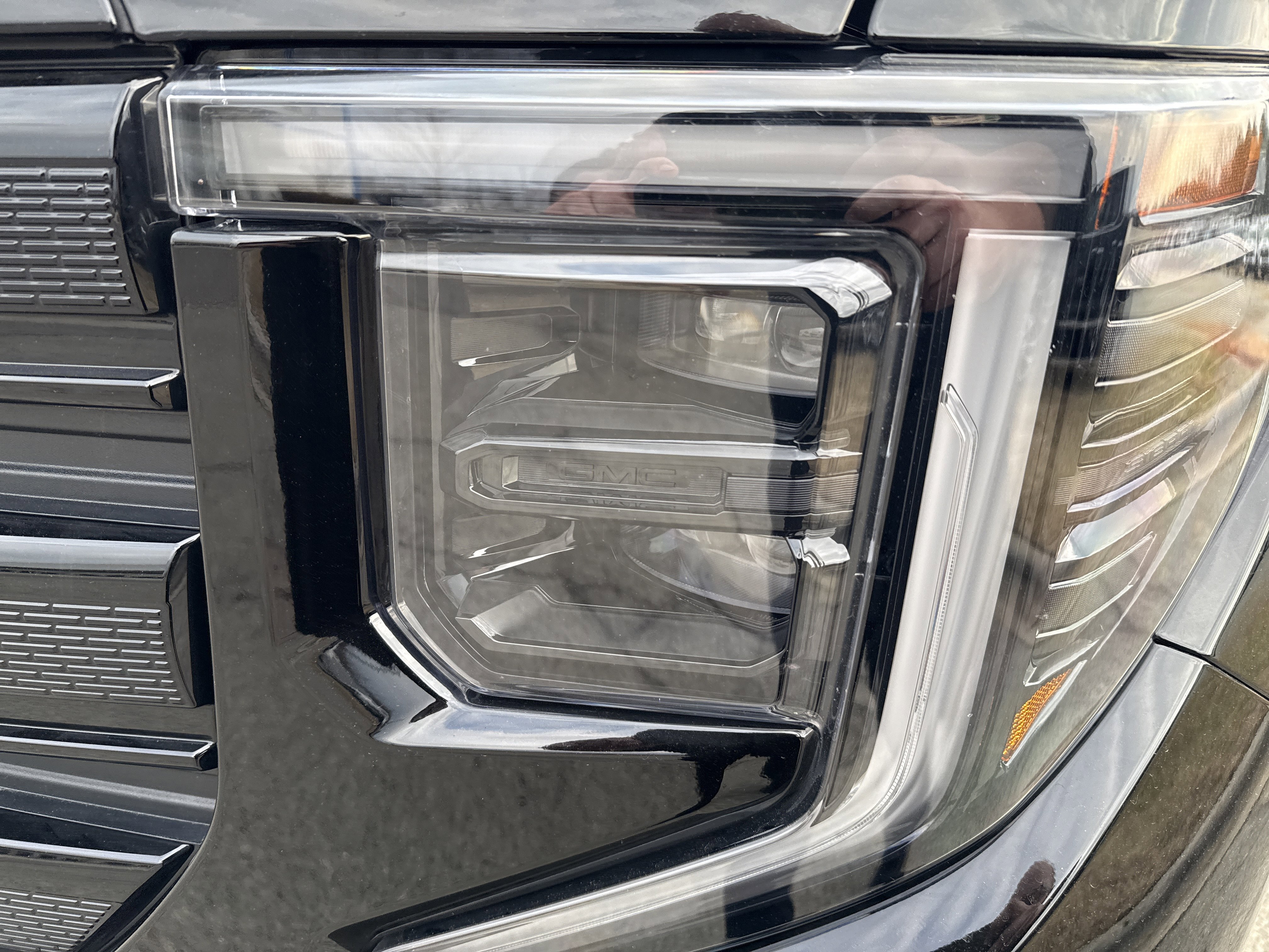 Certified 2025 GMC Sierra 1500 Elevation image 6