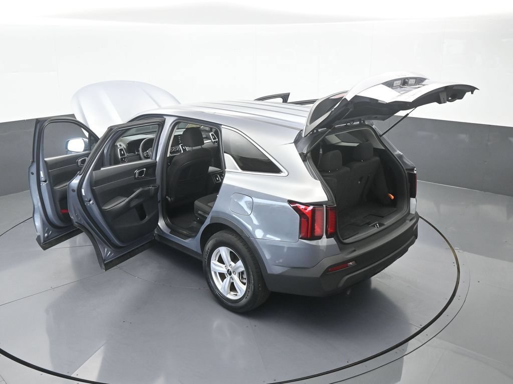 Used 2023 Kia Sorento LX FWD image 65