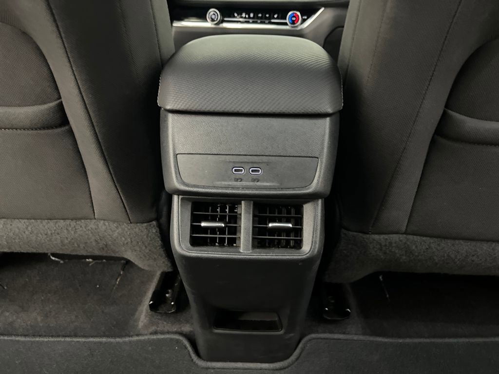 Used 2025 Chevrolet Equinox LT image 22