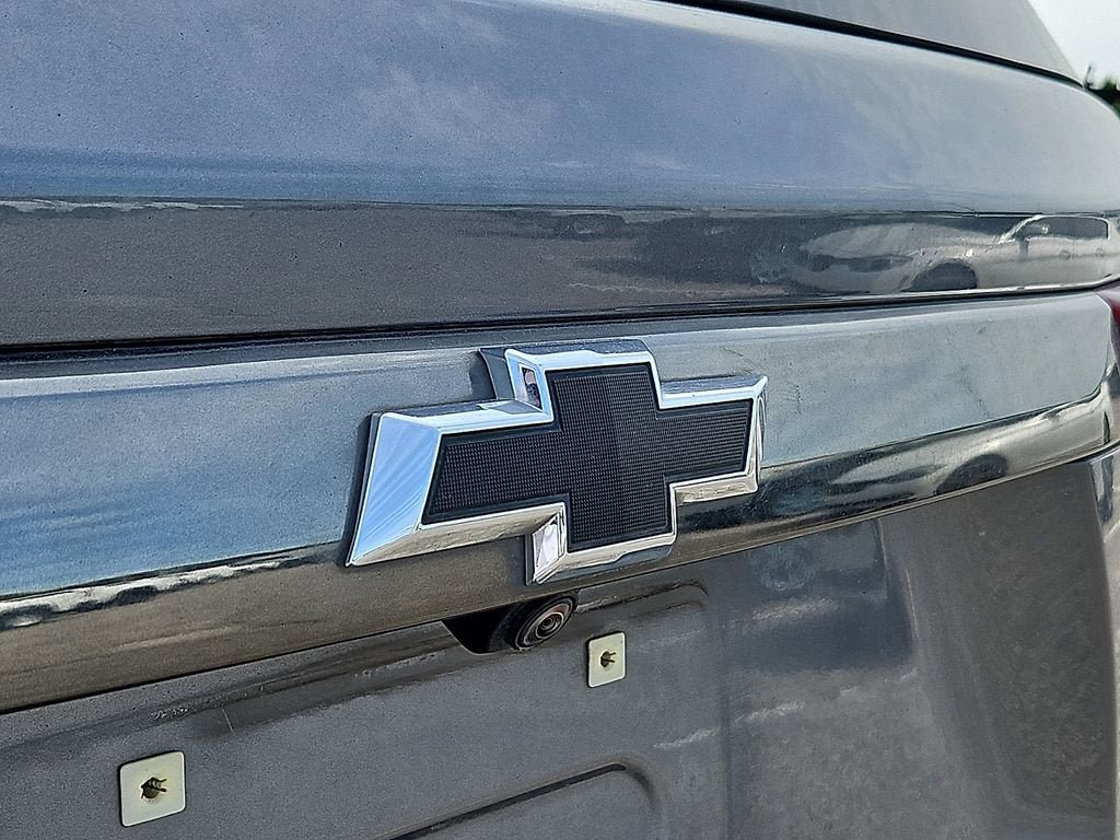 Certified 2021 Chevrolet Traverse LT FWD image 30