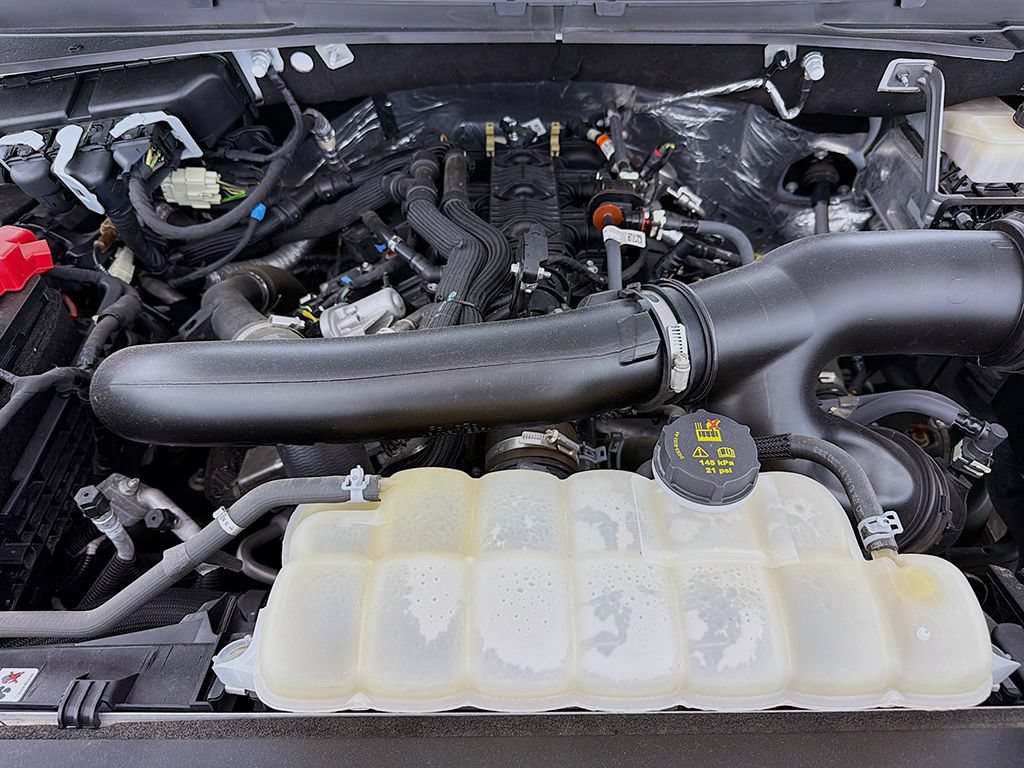Used 2024 Ford Expedition Limited RWD image 23