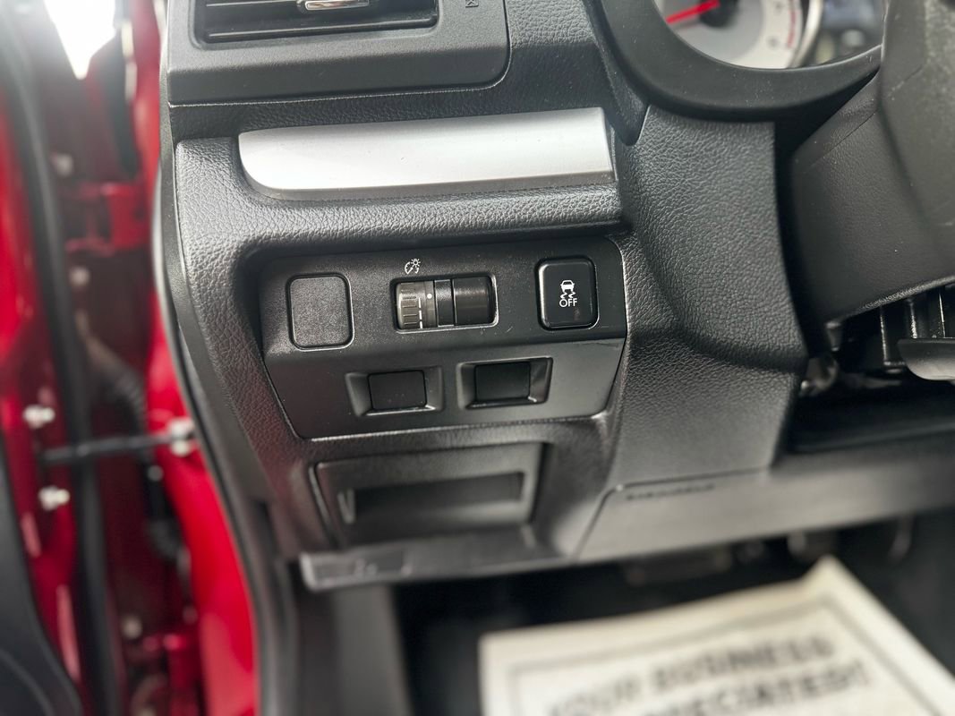 Used 2014 Subaru Impreza 2.0i Sport Limited image 25