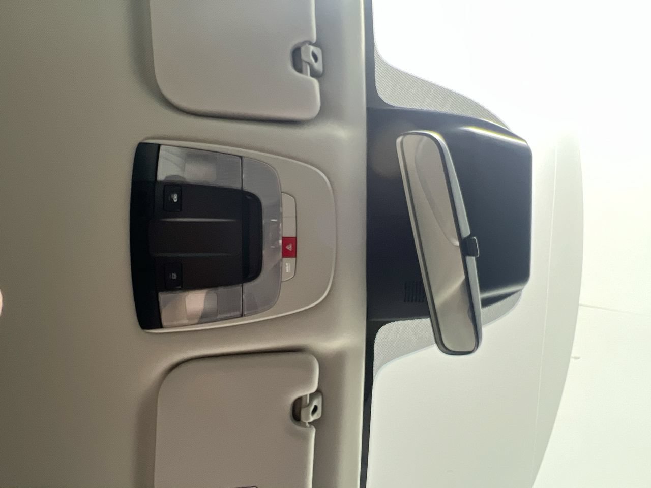 New 2026 Kia Sorento S w/ S Panoramic Sunroof Package FWD image 20