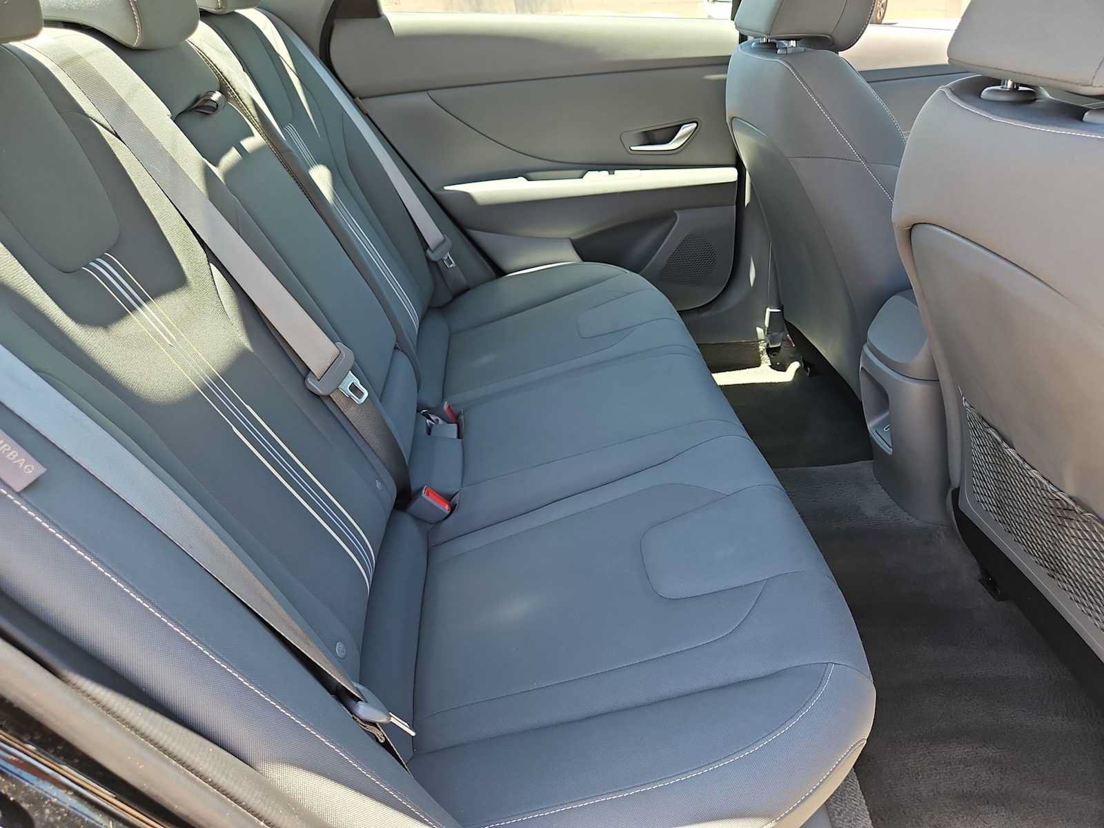 Certified 2025 Hyundai Elantra SEL FWD image 20