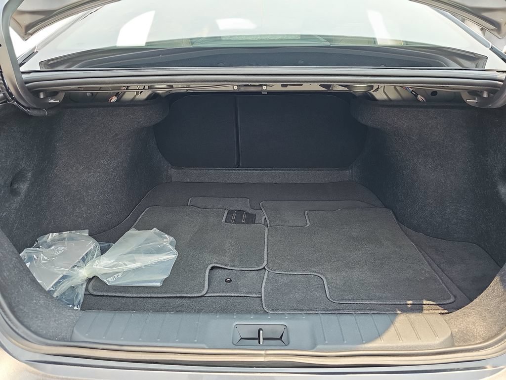 Used 2025 Nissan Sentra S FWD image 28