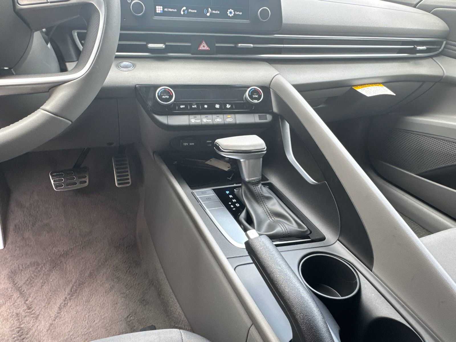 New 2026 Hyundai Elantra Sport image 30