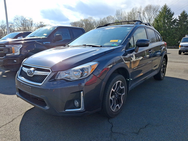 Used 2017 Subaru Crosstrek 2.0i Limited image 3