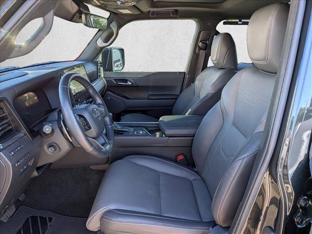 Used 2024 Lexus GX 550 w/ Cold Area Package AWD/4WD image 15