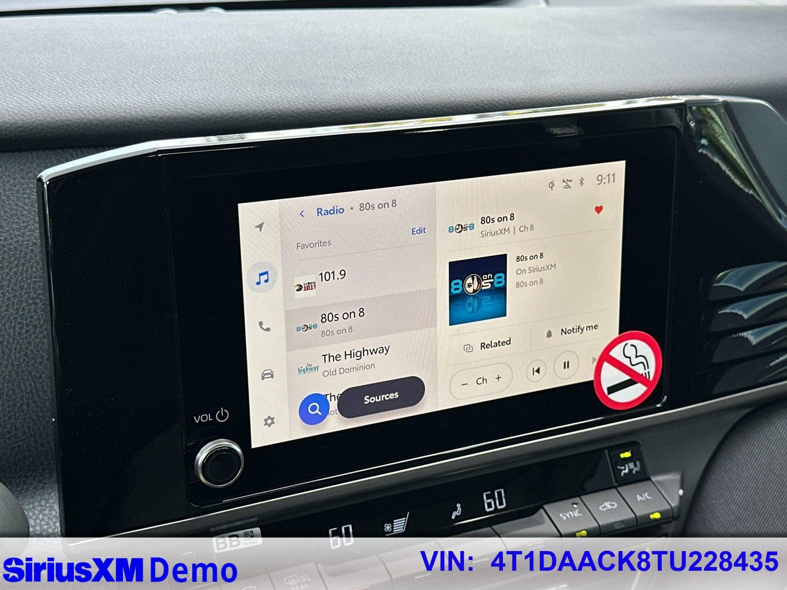 Used 2026 Toyota Camry LE image 32