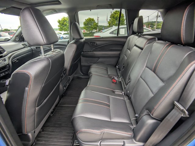 Used 2025 Honda Passport TrailSport image 18
