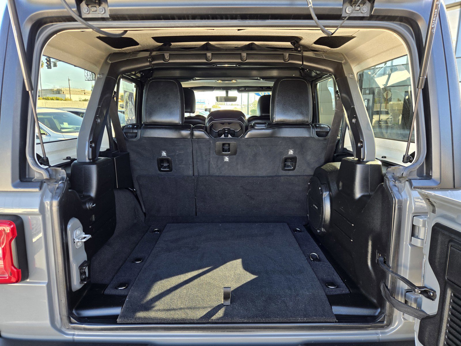 Used 2020 Jeep Wrangler Unlimited Rubicon image 27