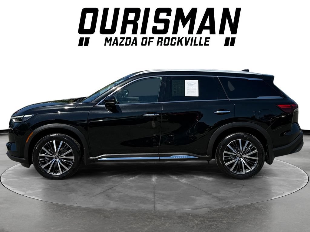 Used 2023 INFINITI QX60 Sensory w/ Vision Package AWD/4WD image 3