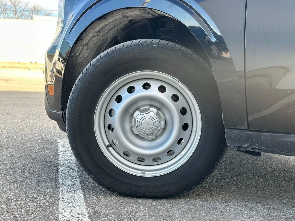 Used 2025 Ford Maverick XL w/ 4K Tow Package image 8