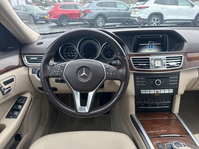 Used 2016 Mercedes-Benz E 350 4MATIC Sedan image 20